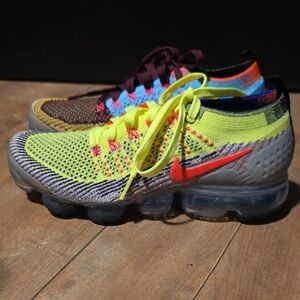 Nike Kids Yellow and Red Flyknit Sneakers